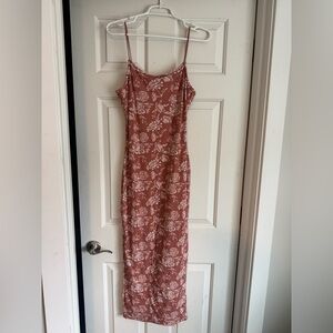 Elegant Strapless Floral Dress in Pink